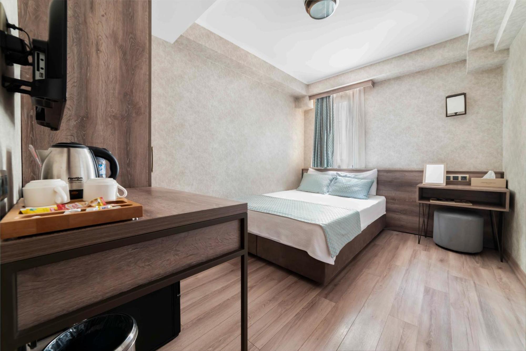 Castle Franco Suites Istambul Exterior foto