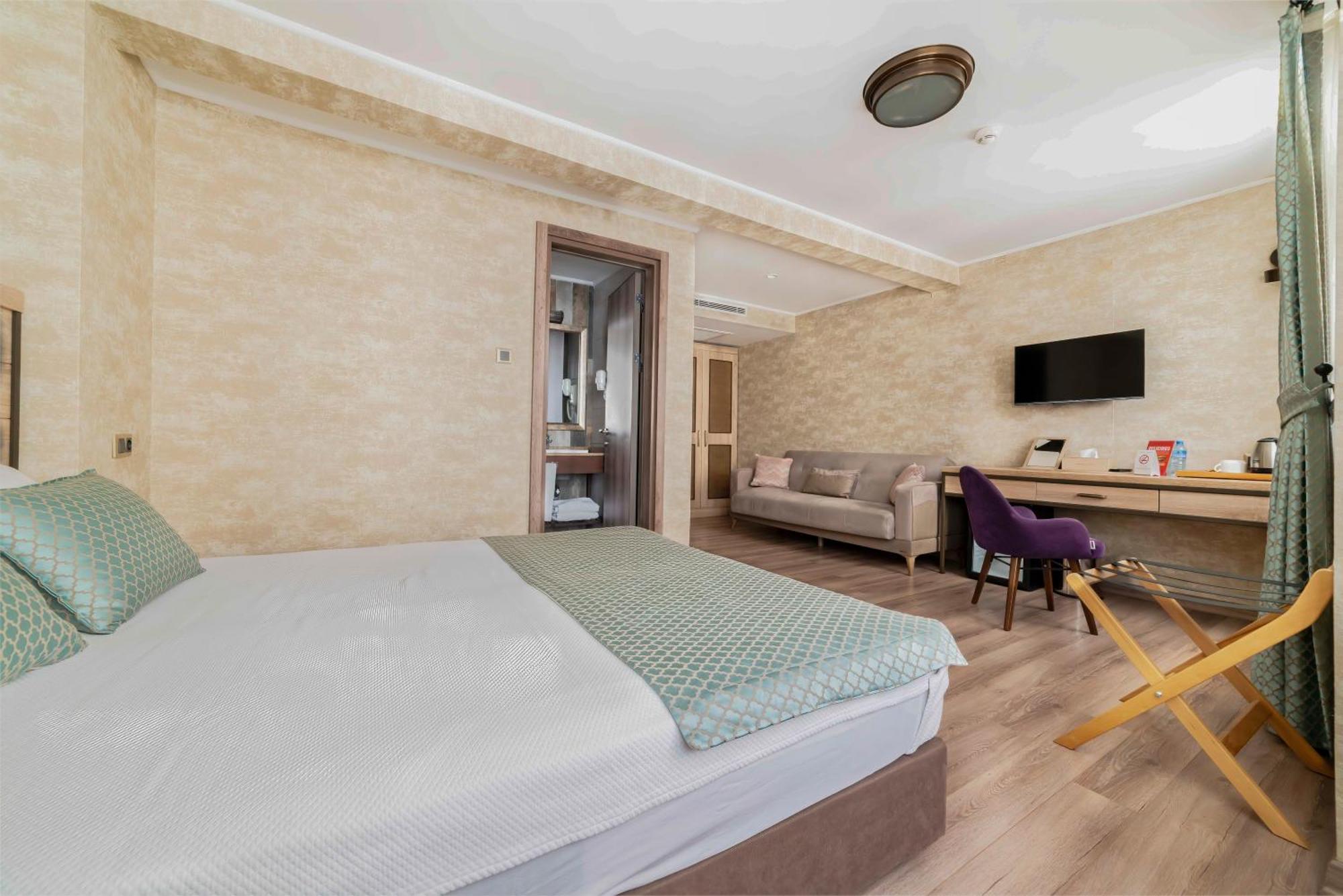 Castle Franco Suites Istambul Exterior foto